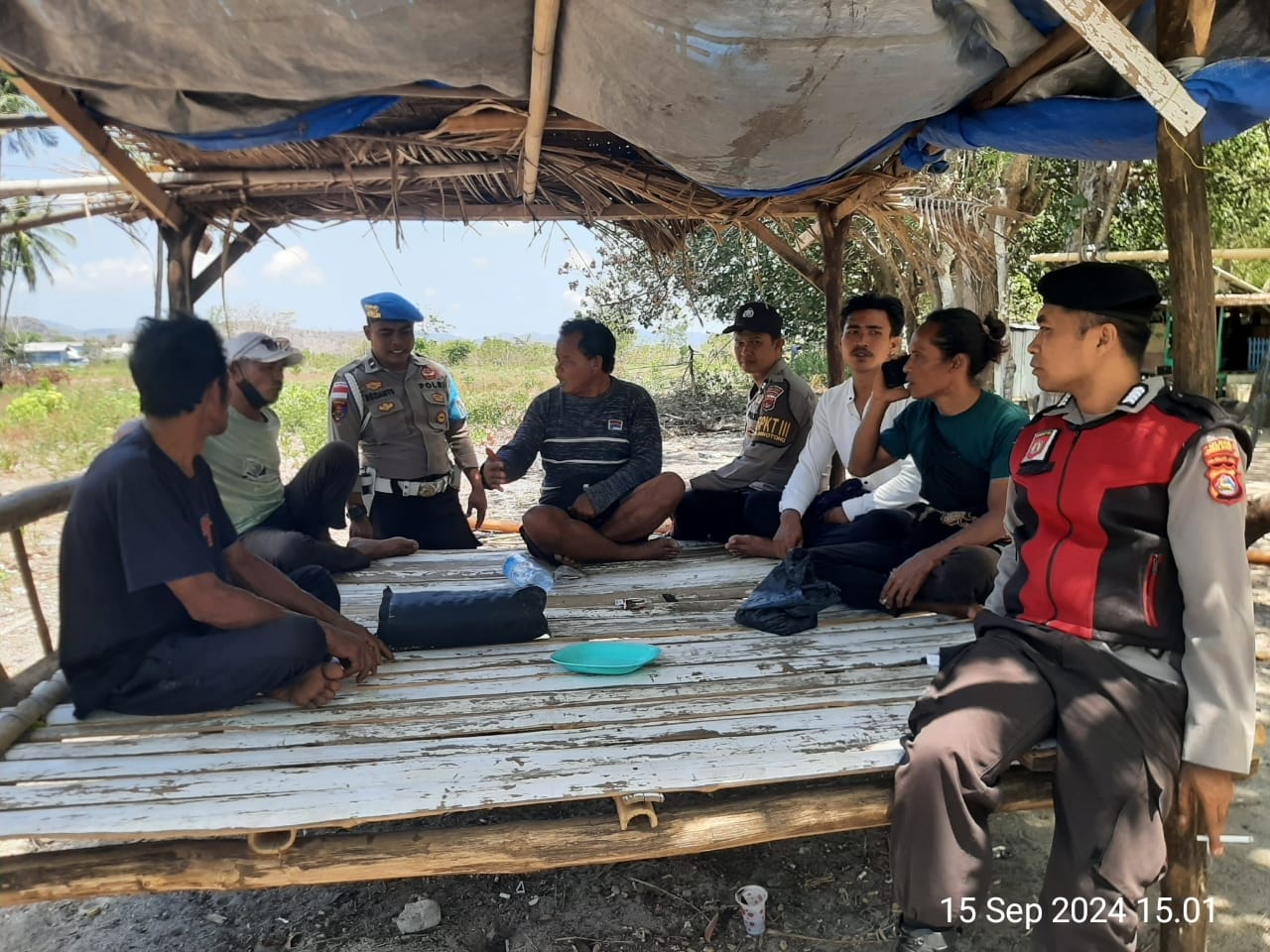 Patroli Rutin Polsek Sekotong, Jaga Keamanan Pantai Elak-Elak