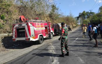 Puntung Rokok Picu Kebakaran Lahan di Lombok Barat, Warga dan Petugas Berjibaku Padamkan Api