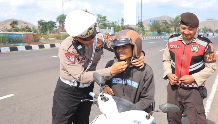 Polres Lombok Barat Gelar Operasi Zebra Rinjani 2024: Edukasi dan Penindakan untuk Keamanan Lalu Lintas