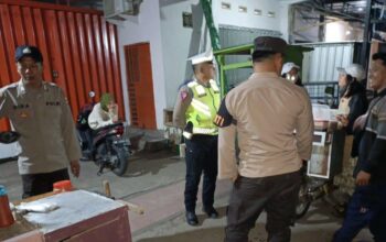 Sinergi Polisi dan Warga, Patroli Malam Kediri Cegah Kriminalitas