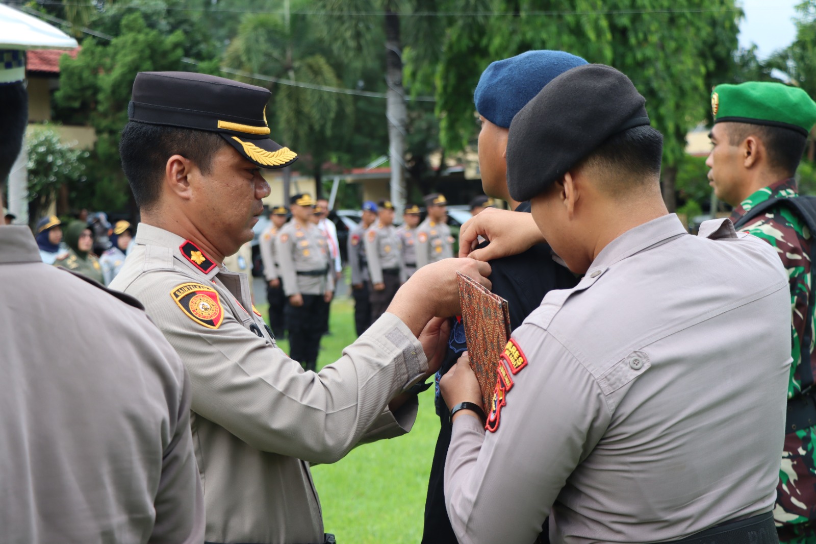 Operasi Lilin Rinjani Dimulai, Lombok Barat Perketat Keamanan Natal & Tahun Baru