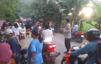 Harmoni Tradisi dan Keamanan: Polisi Kawal Prosesi Nyongkolan di Dua Lokasi