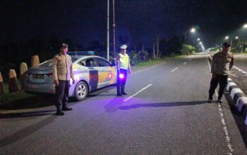 Patroli Blue Light Intensif di BIL, Polsek Kediri Jamin Keamanan Pengguna Jalan