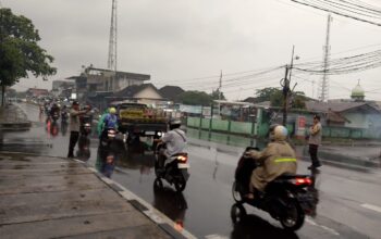 Aman & Nyaman! Polisi Kediri Kawal Ngabuburit Ramadan