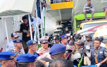 Evakuasi Darurat! Penumpang di Pelabuhan Lembar Alami Keguguran