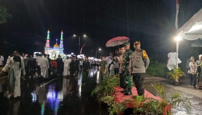 Semarak Pawai Takbiran di Mataram, Ribuan Warga Antusias Meriahkan Malam Idul Fitri 1446 H