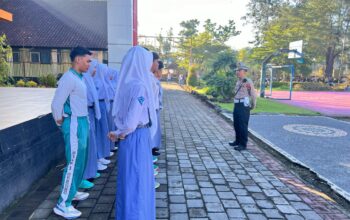 Satlantas Lombok Barat Kolaborasi dengan SMAN 1 Gerung dalam Patroli Keamanan
