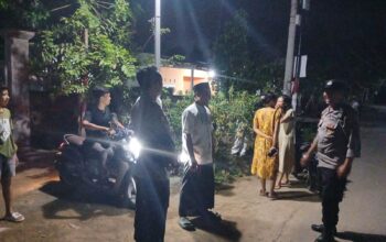 Antisipasi Kejahatan, Polsek Lembar Intensifkan Patroli Malam Hari