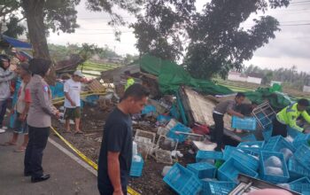 Lalu Lintas Kuripan Makan Korban, Polisi Fokus Evakuasi dan Penyelidikan