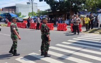 Pengamanan Ketat Sambut Kedatangan CJH Kloter 003 di Mataram