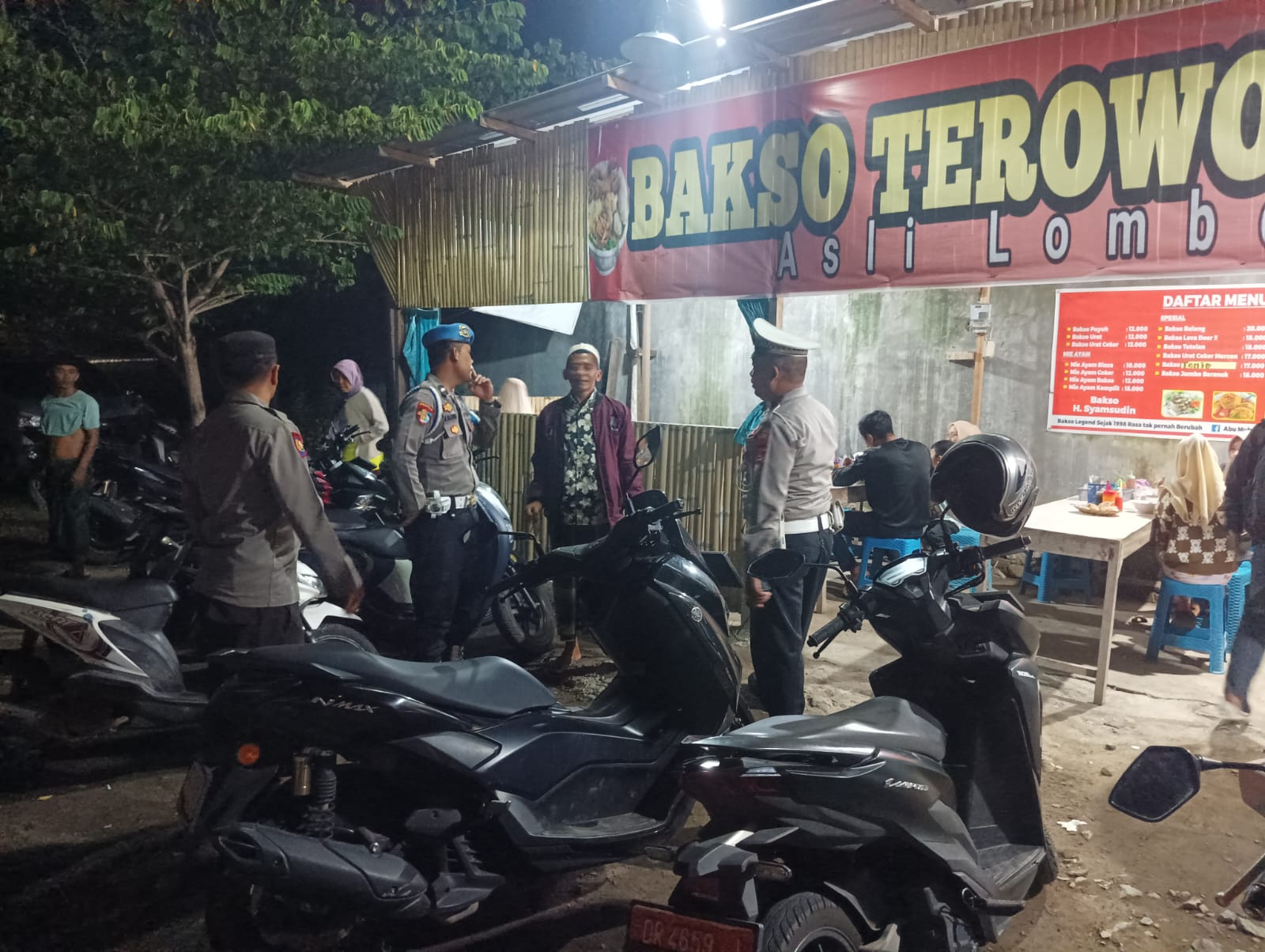 Jaga Keamanan Wisata Malam, Polsek Kediri Sasar Area Rawan Banyumulek