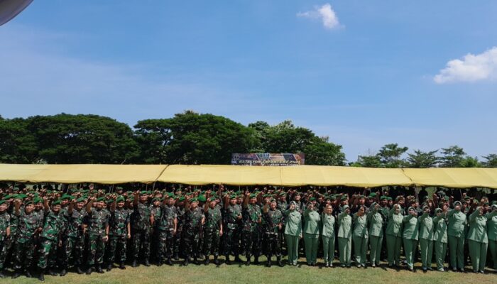 Meriah dan Penuh Makna! Pangdam IX/Udayana Disambut Hangat di Markas Yonif 742/SWY